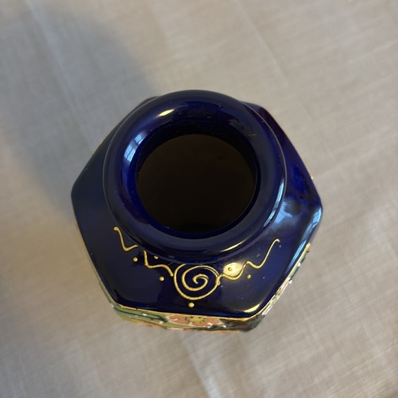 Vintage Japanese Moriage Vase Bird & Tree Motif Gold Accents Cobalt Blue - Picture 5 of 6